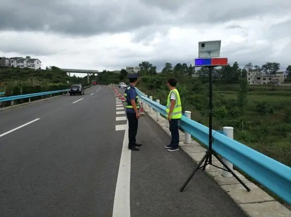 黑龙江高速公路钢护栏